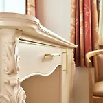 Antica Corte Marchesini 3* Campagna Lupia