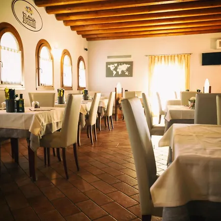 Antica Corte Marchesini Hotell 3*