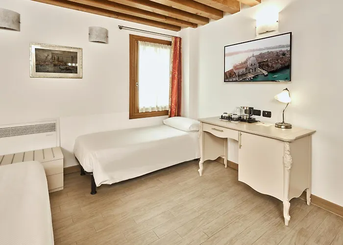 Szálloda Antica Corte Marchesini 3*