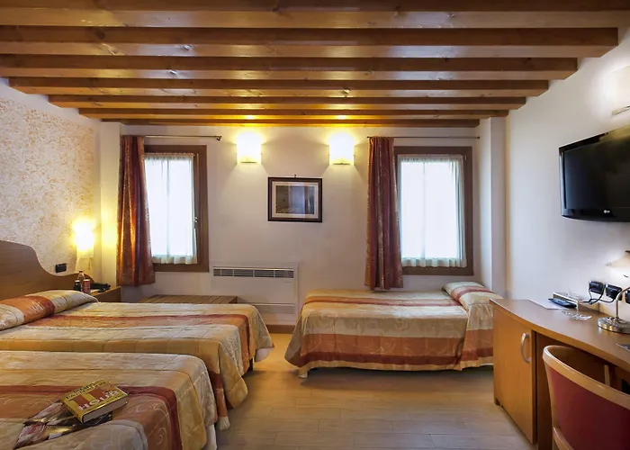 Antica Corte Marchesini 3*