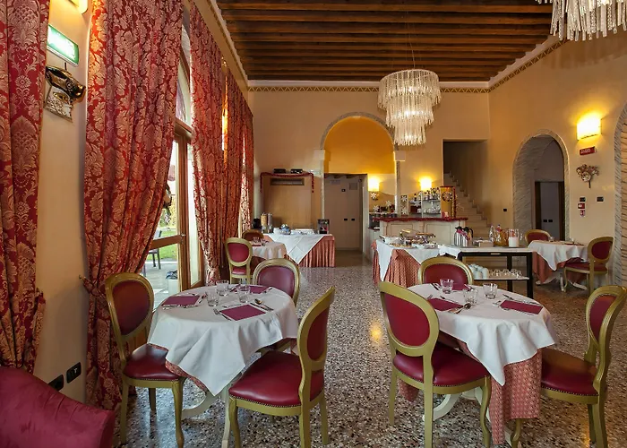 Szálloda Antica Corte Marchesini 3*
