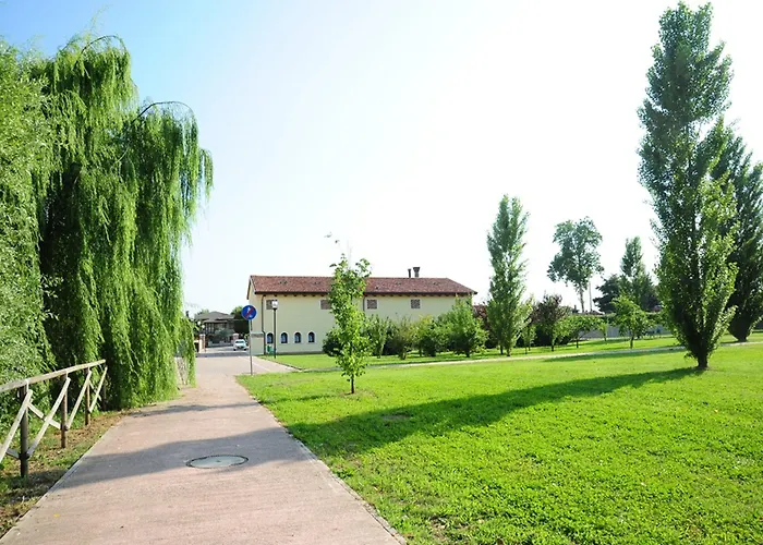 Antica Corte Marchesini Szálloda