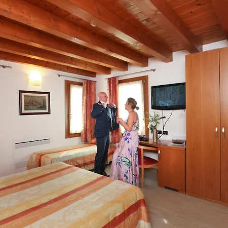 Antica Corte Marchesini Hotel