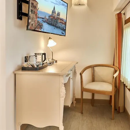 Antica Corte Marchesini Hotel