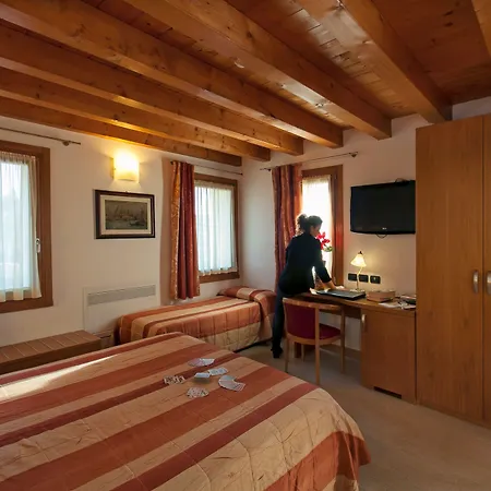 Antica Corte Marchesini Hotel