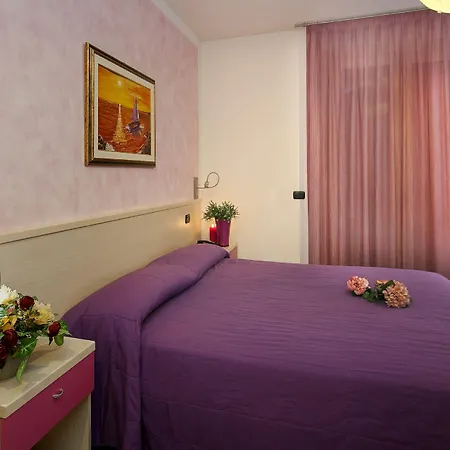 Hotel Antica Corte Marchesini 3*