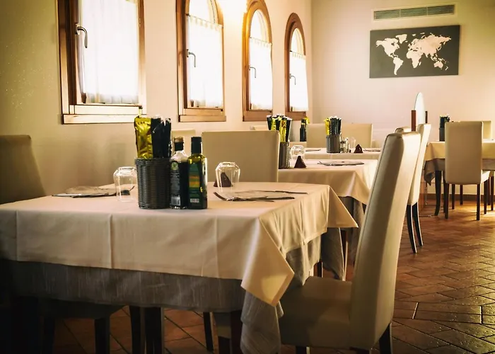 Hotel Antica Corte Marchesini 3*